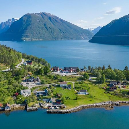 Dragsvik Fjordhotel (Adults Only) بليستران المظهر الخارجي الصورة