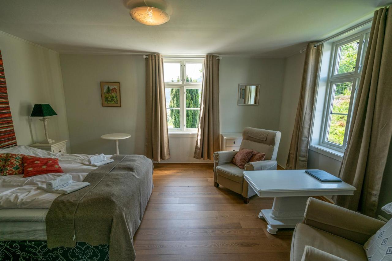 Dragsvik Fjordhotel (Adults Only) بليستران المظهر الخارجي الصورة