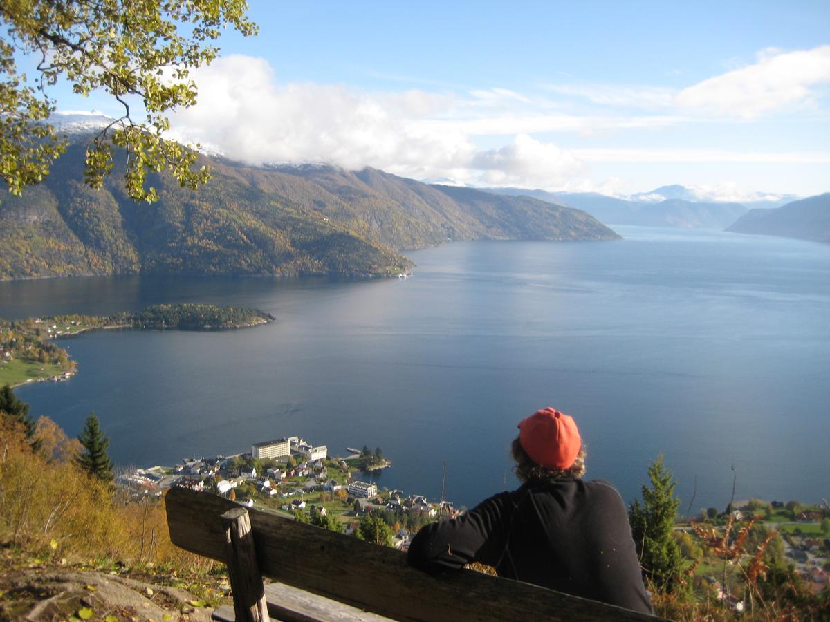 Dragsvik Fjordhotel (Adults Only) بليستران المظهر الخارجي الصورة