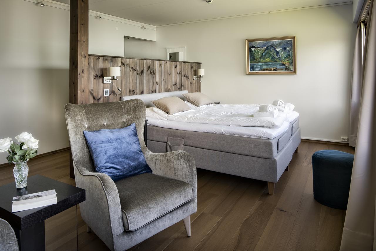 Dragsvik Fjordhotel (Adults Only) بليستران المظهر الخارجي الصورة