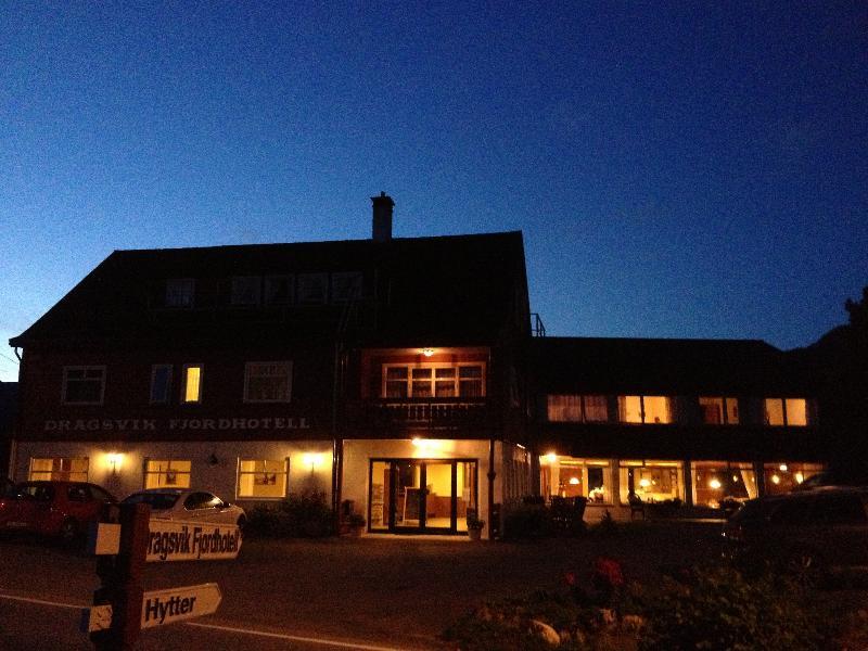 Dragsvik Fjordhotel (Adults Only) بليستران المظهر الخارجي الصورة