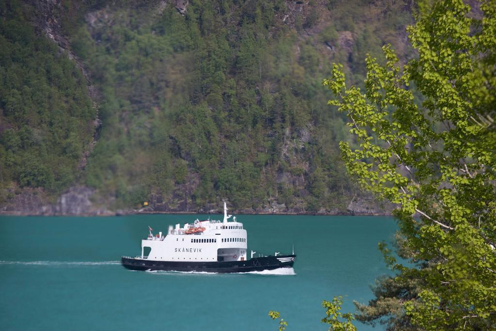 Dragsvik Fjordhotel (Adults Only) بليستران المظهر الخارجي الصورة