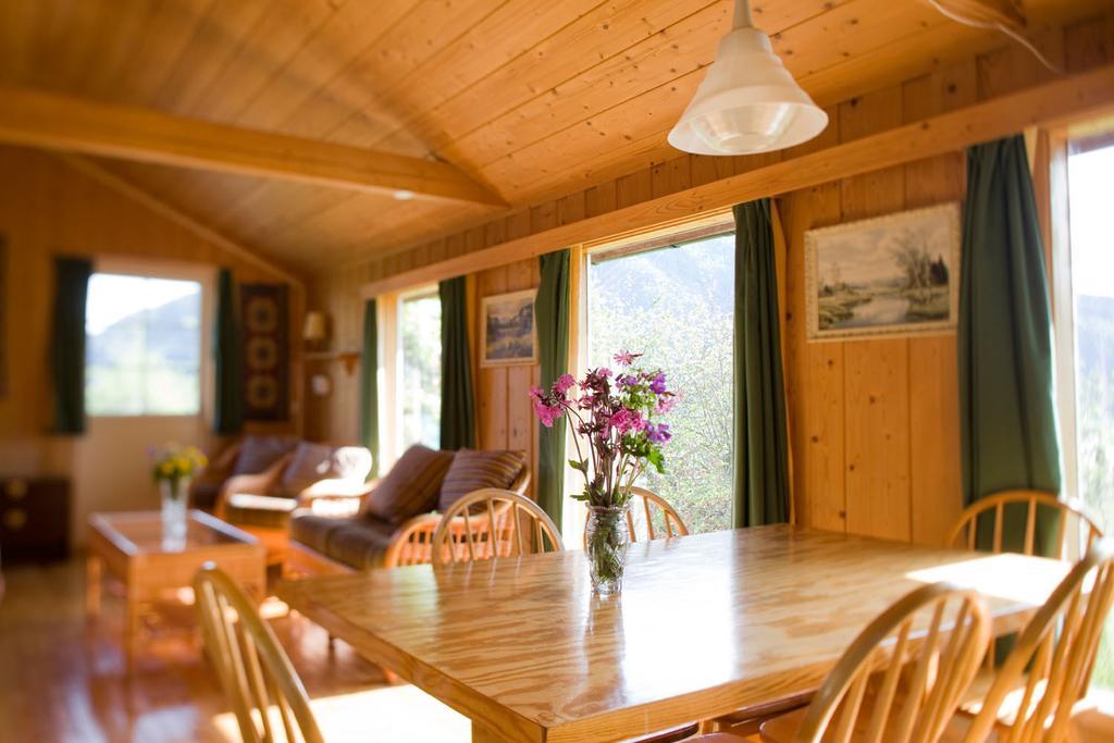 Dragsvik Fjordhotel (Adults Only) بليستران المظهر الخارجي الصورة