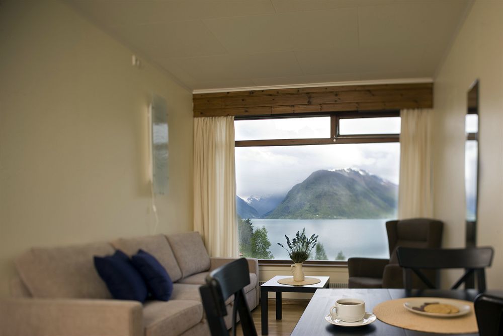 Dragsvik Fjordhotel (Adults Only) بليستران المظهر الخارجي الصورة